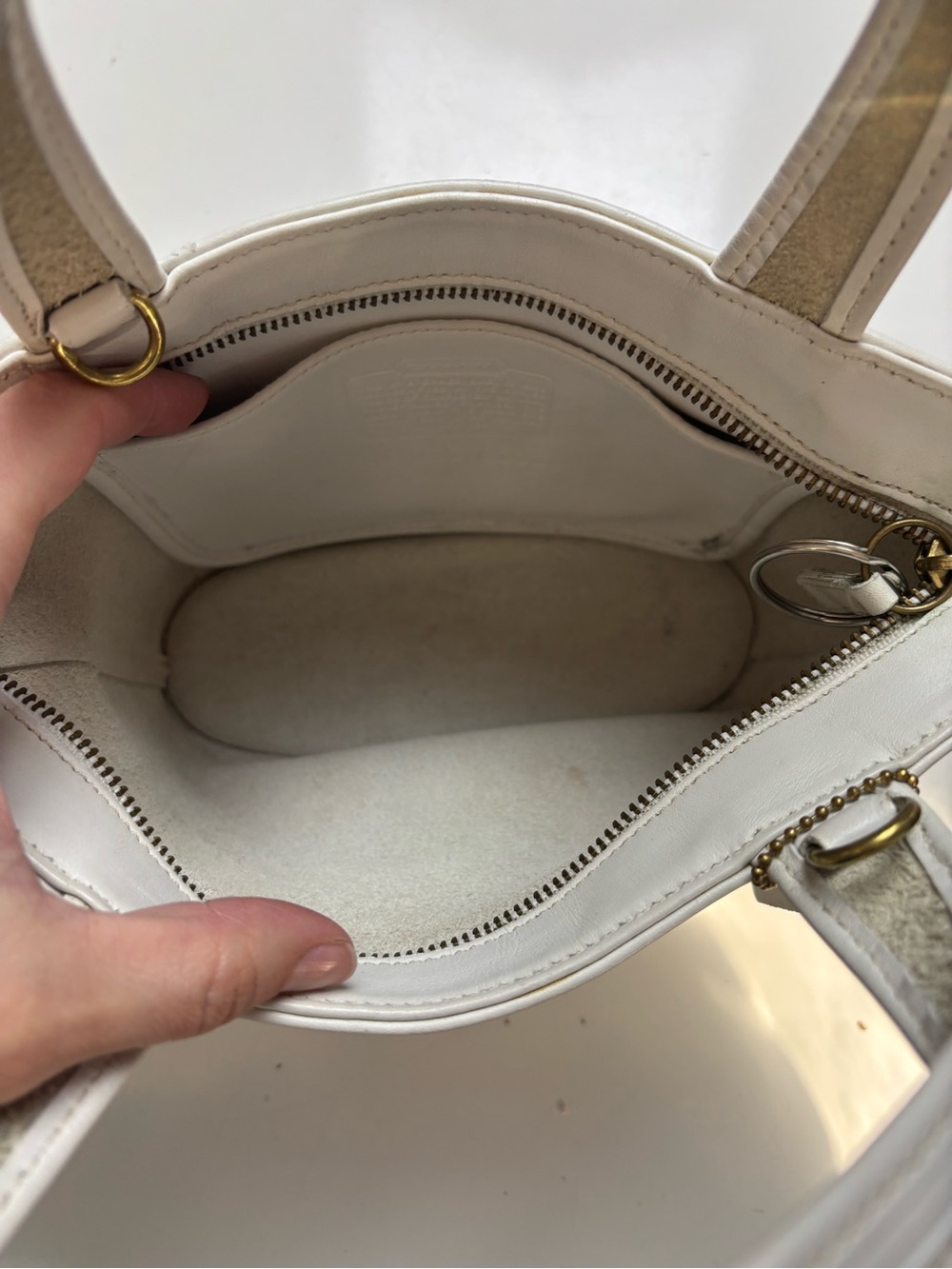 Coach 9301 Bleecker small basket white leather tote 1998 Vtg - Picture 4 of 6